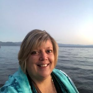 Meet your Posher, Kelley